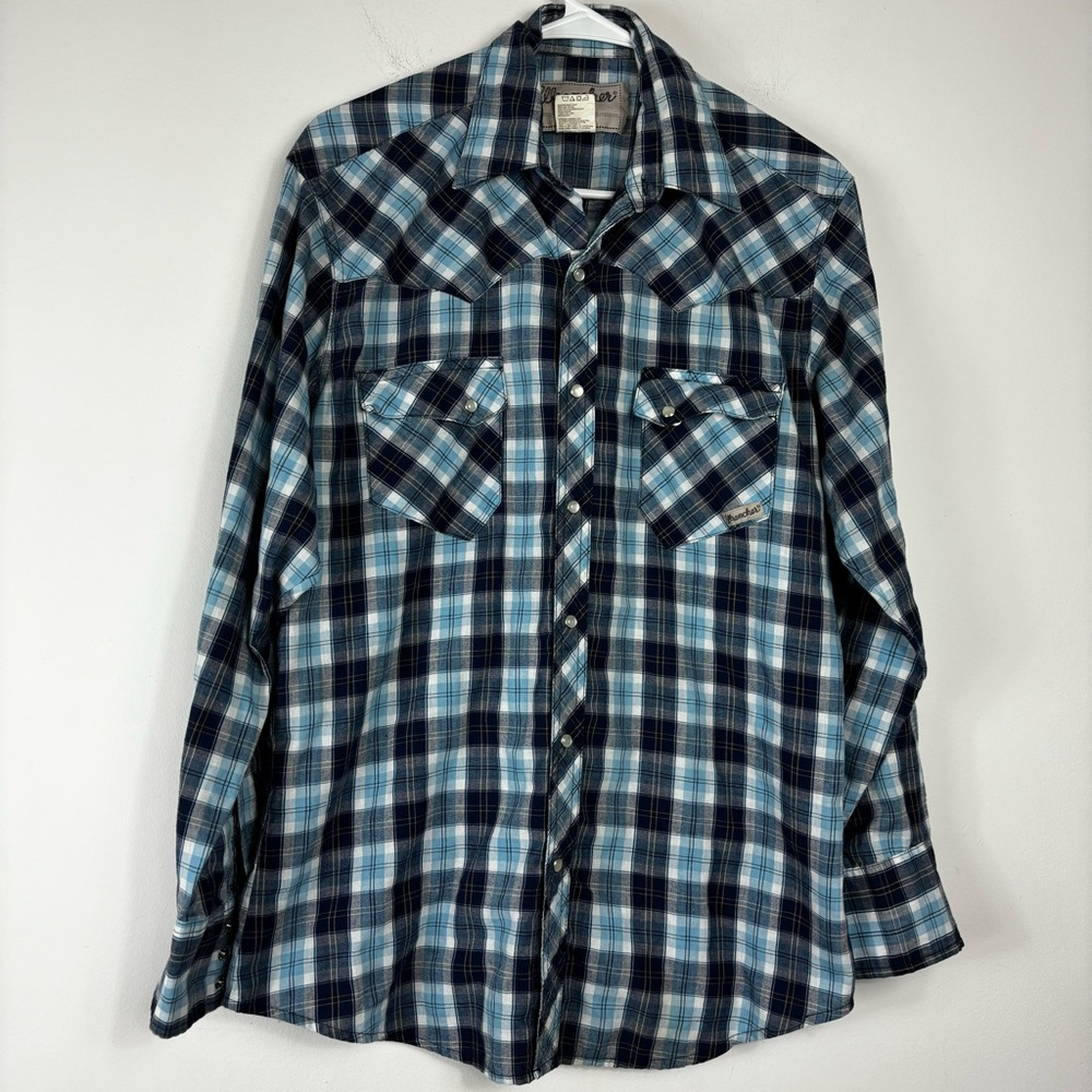 Wrangler Pearl Snap Button Up Men’s M Wrancher Flannel Blue Plaid Western Ranch